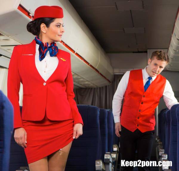 Mariska - He comforts Mariska the stewardess [FullHD] - DorcelClub