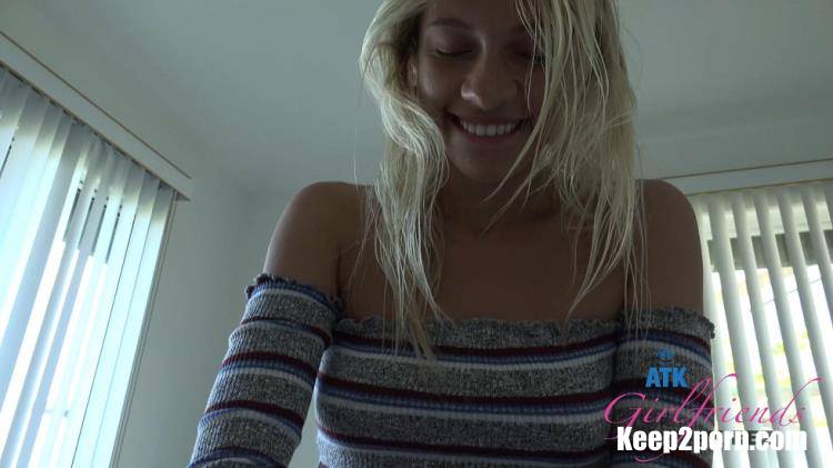 Khloe Kapri - Virtual Vacation Big Island 10-10 [ATKGirlfriends / FullHD / 1080p]