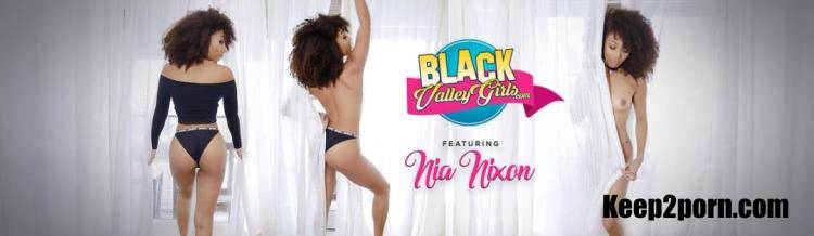 Nia Nixon - Afrocentric Snatch Games [TeamSkeet, BlackValleyGirls / HD / 720p]