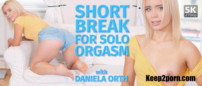 Daniela Orth - Short break for solo orgasm [TmwVRnet / UltraHD 2K / 1920p / VR]