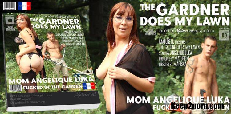 Angelique Luka - This gardner gets to plow the lawn from a hot mom in the garden [Mature.nl, Mature.eu / FullHD 1080p]
