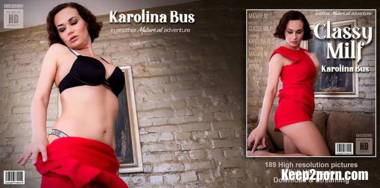 Karolina Bus (39) - Classy MILF Karolina Bus loves to play with herself [Mature.nl / FullHD 1080p]