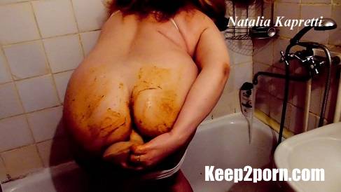Natalia Kapretti - Shit bath, taking care of my body [ScatShop / HD 720p / Scat]