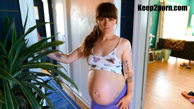 Sydney Harwin - Pregnant Sister Moves In [Manyvids / FullHD 1080p]