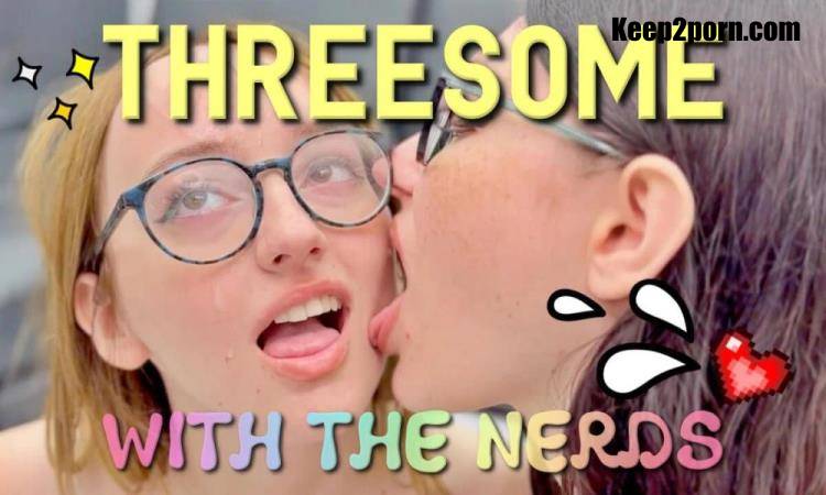 Meraki, Emejota - Nerds Fucking And Sucking Cum In Tasty Threesome [TorbeAmateur, SLR / UltraHD 4K 2880p / VR]
