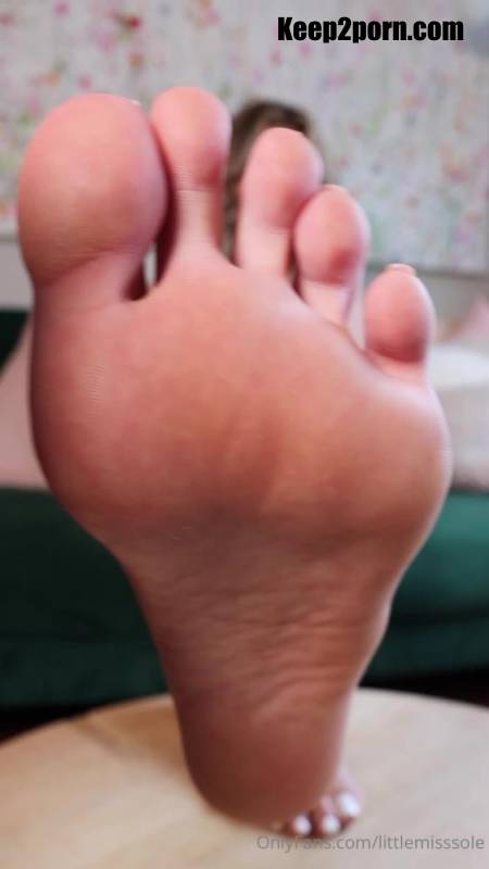 Littlemisssole - Nylon And Bare Feet Joi - White Toes Its Been [UltraHD 1920p]