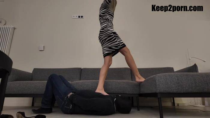 Mistress tramples stupid slave in sharp heels and then tramples him with bare feet [AvaKrass / FullHD 1080p]