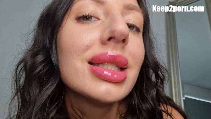 Tattooed Temptress - Jerk To Mommies Lips [FullHD 1080p]